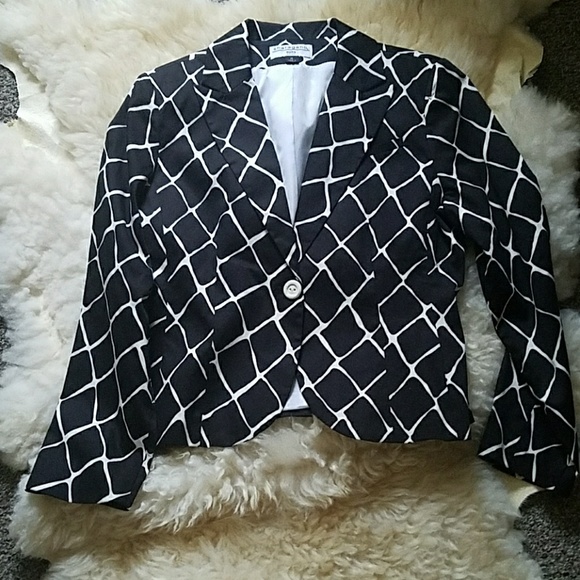 very nice 1 button B/W blazer - Picture 2 of 3
